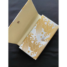 Load image into Gallery viewer, Kimono silk clutch
