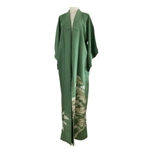 Load image into Gallery viewer, Couture kimono
