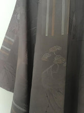 Load image into Gallery viewer, Silk kimono
